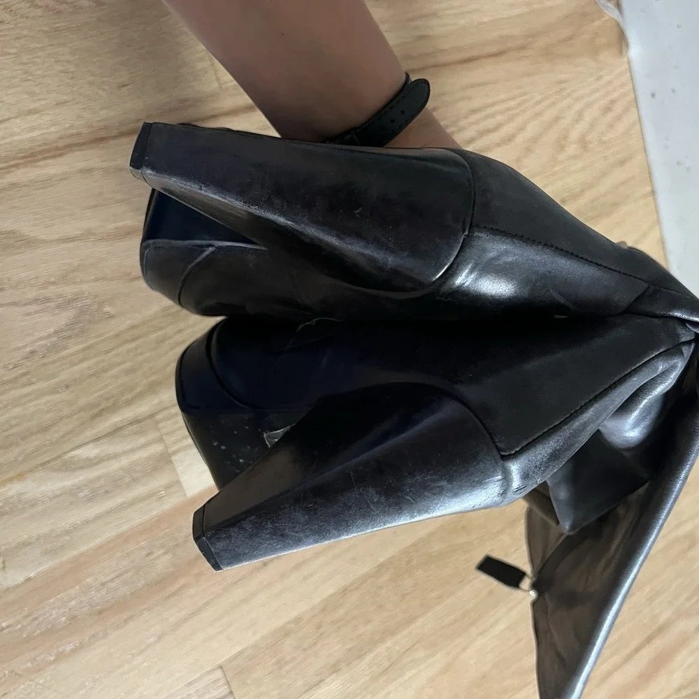John Fluevog On Course Collection Leeward knee high square toe leather boots 7.5